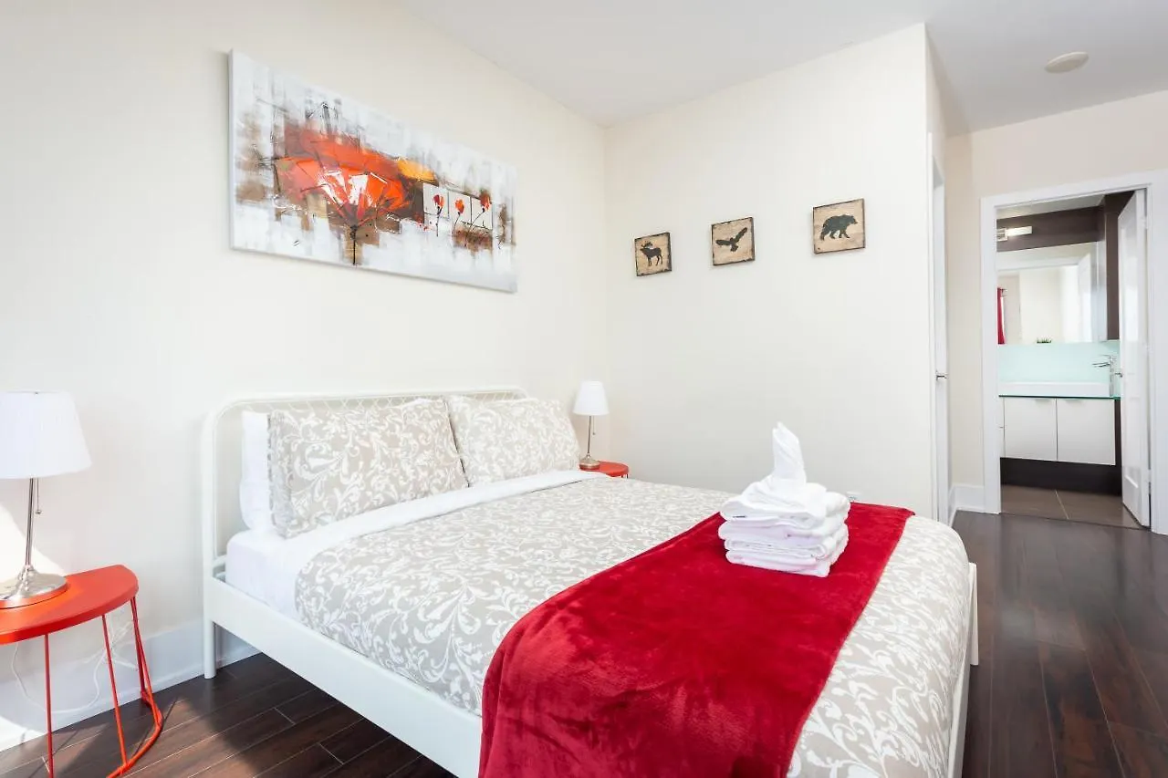 Perfectly Downtown With Free Parking Apartment Toronto Canada