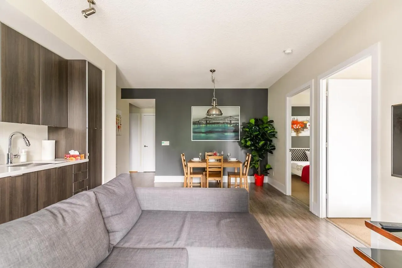 Perfectly Downtown With Free Parking Apartment Toronto Canada